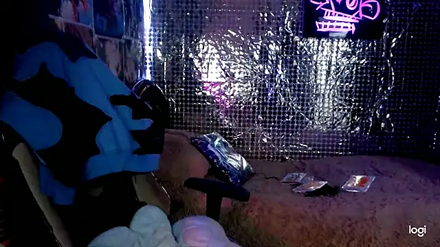 Snapshot of JINX_26 chatting on October 2025 01:04:02 AM JINX 26 online show from October 2025 01:04:02 AM