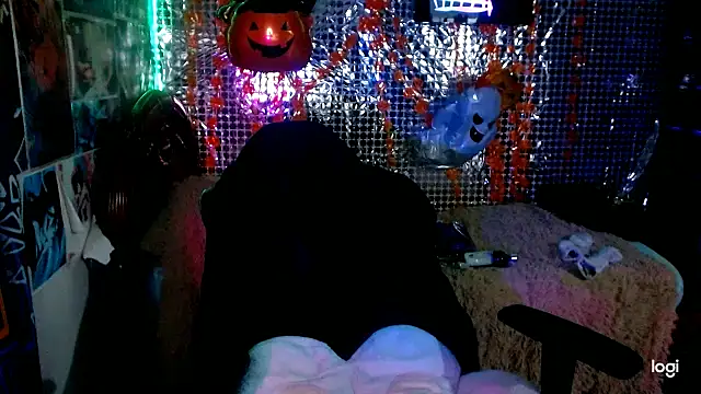 Snapshot of JINX_26 chatting on October 2025 01:12:01 PM JINX 26 online show from October 2025 01:12:01 PM