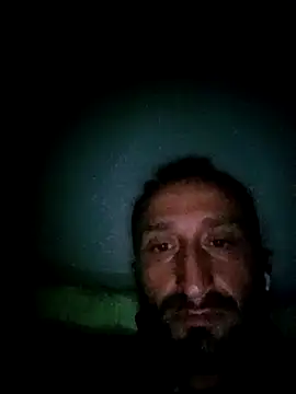 Snapshot of Yaramaz331 chatting on November 2025 08:18:01 PM Yaramaz331 online show from November 2025 08:18:01 PM