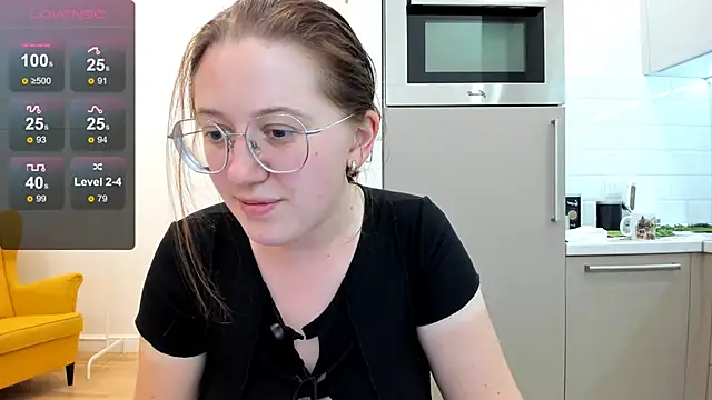 Charmy Gracy online show from June 2026 07:02:02 PM