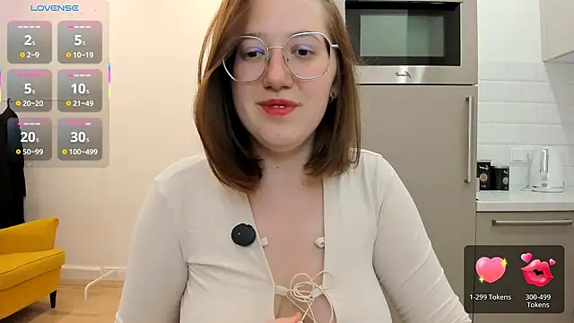 Charmy Gracy online show from June 2026 08:40:02 AM