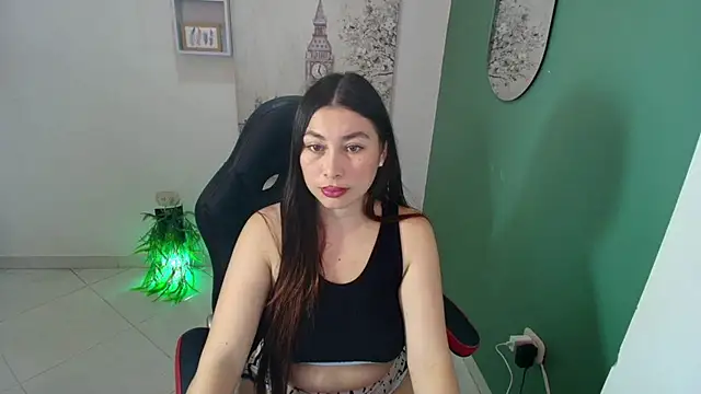 bella 99  online show from October 2025 12:16:01 PM