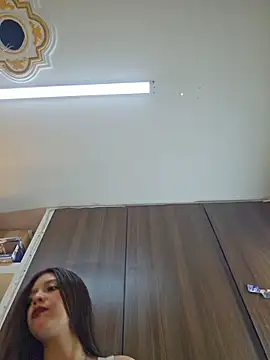 Snapshot of Rebeca_xs chatting on February 2026 05:37:02 AM Rebeca xs online show from February 2026 05:37:02 AM