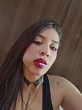 Rebeca xs online show from June 2026 06:49:02 AM