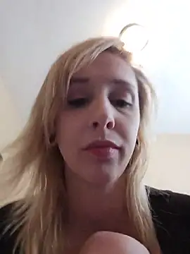 AmethystFoxx online show from June 2026 05:35:01 PM