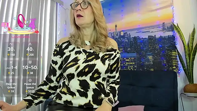 Snapshot of ashleymilf_1 chatting on February 2025 02:09:02 PM ashleymilf 1 online show from February 2025 02:09:02 PM