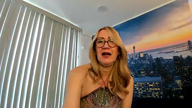 Snapshot of ashleymilf_1 chatting on March 2025 07:48:01 PM ashleymilf 1 online show from March 2025 07:48:01 PM