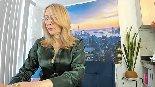 Snapshot of ashleymilf_1 chatting on March 2025 02:23:01 PM ashleymilf 1 online show from March 2025 02:23:01 PM