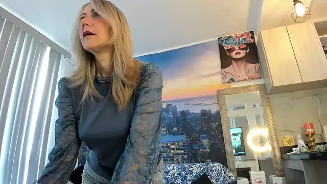 Snapshot of ashleymilf_1 chatting on September 2025 03:22:01 PM ashleymilf 1 online show from September 2025 03:22:01 PM