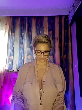 BellaBellaHot online show from February 2026 09:02:02 AM