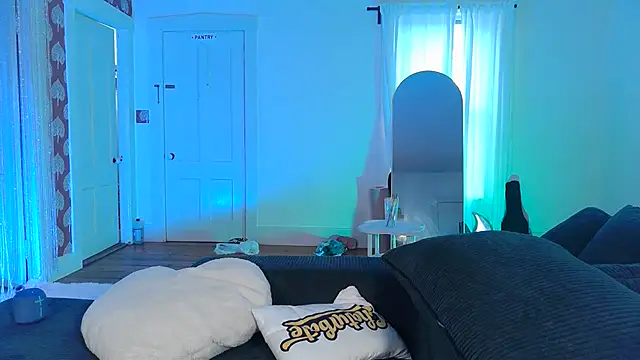 Snapshot of ashleyblaydex chatting on October 2025 08:13:02 PM ashleyblaydex online show from October 2025 08:13:02 PM