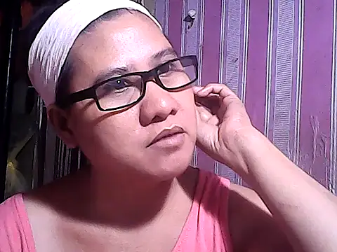 sweetsosie18 online show from September 2025 06:20:01 PM