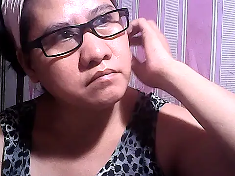 sweetsosie18 online show from October 2025 07:18:02 AM