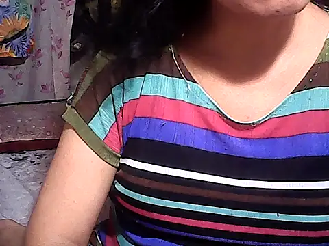 sweetsosie18 online show from October 2025 12:24:01 AM