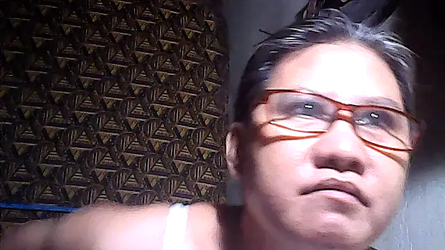 sweetsosie18 online show from May 2026 06:41:02 AM