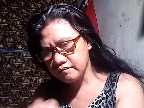 sweetsosie18 online show from June 2026 04:01:01 PM