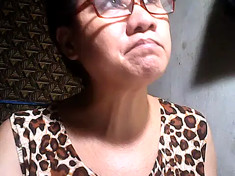 sweetsosie18 online show from June 2026 03:54:02 PM
