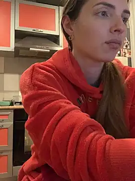 Snapshot of SeducingYoghourt chatting on December 2024 02:24:02 PM SeducingYoghourt online show from December 2024 02:24:02 PM