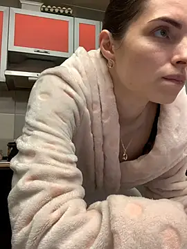 Snapshot of SeducingYoghourt chatting on January 2025 04:48:02 PM SeducingYoghourt online show from January 2025 04:48:02 PM