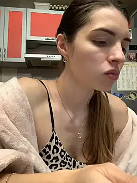 Snapshot of SeducingYoghourt chatting on January 2025 02:47:02 PM SeducingYoghourt online show from January 2025 02:47:02 PM