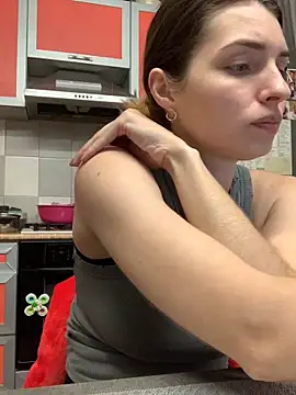 Snapshot of SeducingYoghourt chatting on February 2025 04:32:01 PM SeducingYoghourt online show from February 2025 04:32:01 PM