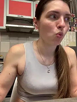 Snapshot of SeducingYoghourt chatting on March 2025 04:14:02 PM SeducingYoghourt online show from March 2025 04:14:02 PM