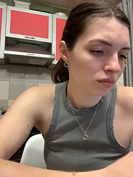 Snapshot of SeducingYoghourt chatting on March 2025 04:32:01 PM SeducingYoghourt online show from March 2025 04:32:01 PM