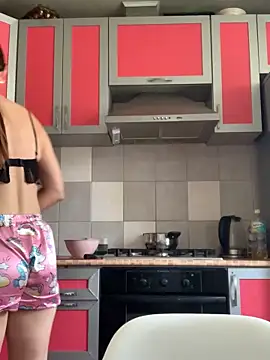 Snapshot of SeducingYoghourt chatting on September 2025 11:22:02 AM SeducingYoghourt online show from September 2025 11:22:02 AM