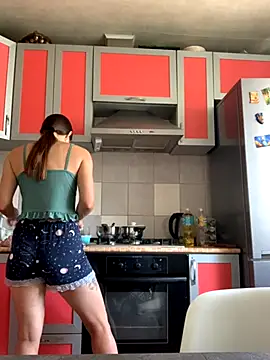 Snapshot of SeducingYoghourt chatting on September 2025 11:24:02 AM SeducingYoghourt online show from September 2025 11:24:02 AM