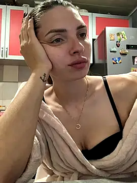 Snapshot of SeducingYoghourt chatting on October 2025 03:00:01 PM SeducingYoghourt online show from October 2025 03:00:01 PM