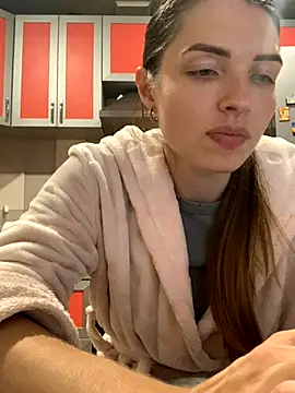 Snapshot of SeducingYoghourt chatting on October 2025 04:06:02 PM SeducingYoghourt online show from October 2025 04:06:02 PM