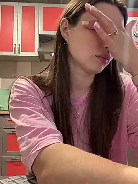 SeducingYoghourt online show from April 2026 04:05:01 PM