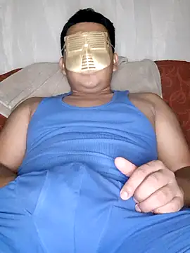 Snapshot of Efrain2090 chatting on November 2025 07:08:02 AM Efrain2090 online show from November 2025 07:08:02 AM