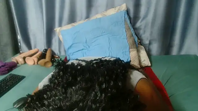 MatureBootyBabe4Uxx online show from October 2025 01:29:01 PM