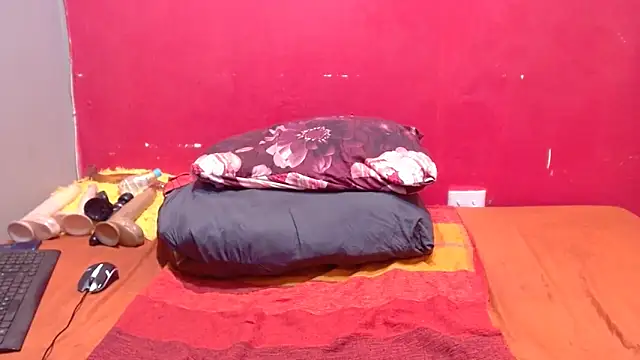 MatureBootyBabe4Uxx online show from February 2026 12:58:01 AM