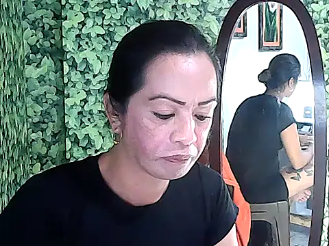 yummy 21xxx online show from December 2025 02:46:02 PM