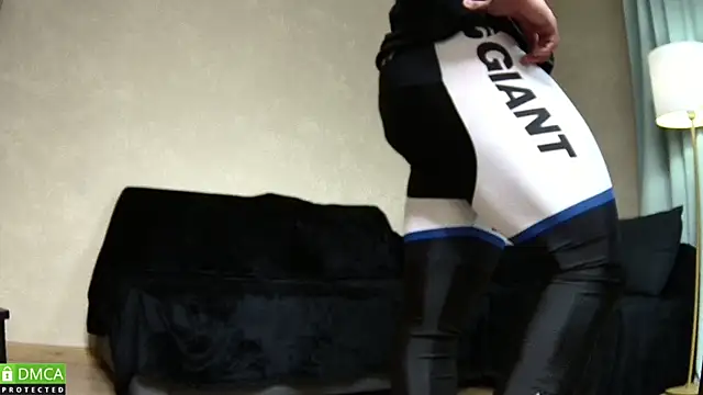 Snapshot of Kurt_Stone1 chatting on October 2025 06:16:02 PM Kurt Stone1 online show from October 2025 06:16:02 PM