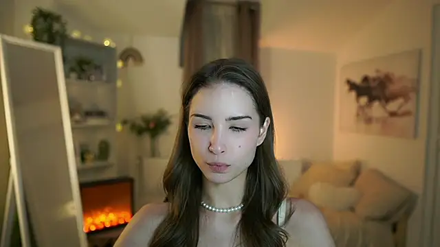 Snapshot of Abella_Danger_X chatting on March 2025 04:46:01 PM Abella Danger X online show from March 2025 04:46:01 PM