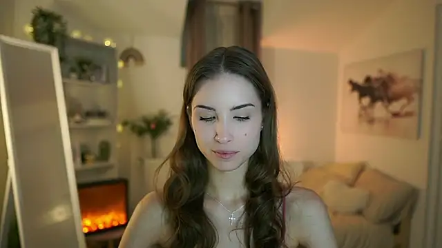 Snapshot of Abella_Danger_X chatting on March 2025 12:40:02 PM Abella Danger X online show from March 2025 12:40:02 PM