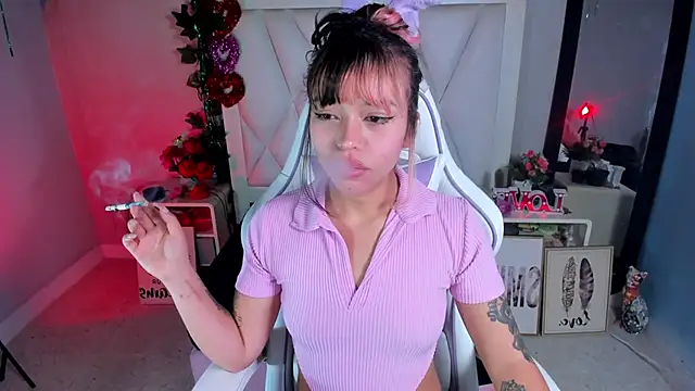 katalina garcia online show from November 2025 10:32:01 PM