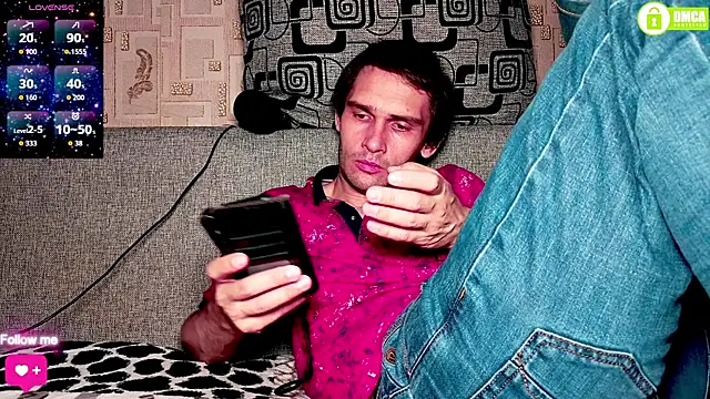 Snapshot of DavidCarroll chatting on October 2025 11:14:02 AM DavidCarroll online show from October 2025 11:14:02 AM