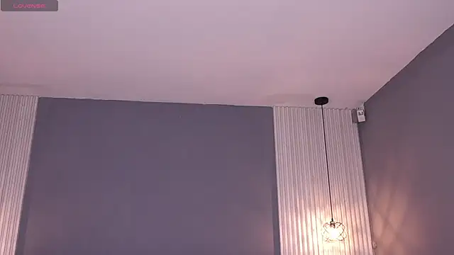 ValeryNova online show from April 2026 11:03:02 AM