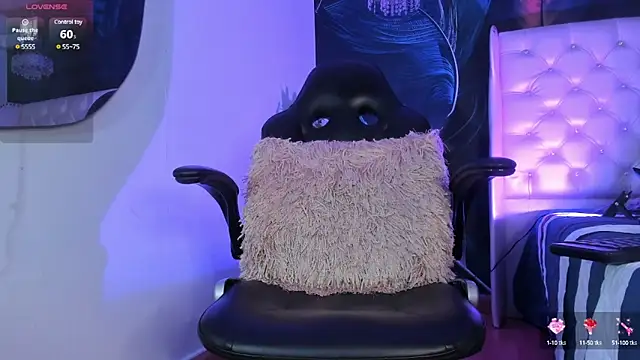 Snapshot of MichaelBear_ chatting on January 2025 03:32:02 PM MichaelBear online show from January 2025 03:32:02 PM
