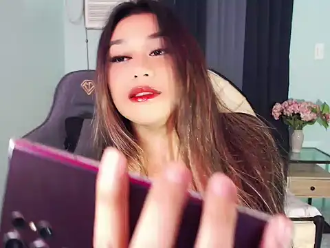 Snapshot of WeezyBabyXoxo chatting on October 2025 02:42:02 AM WeezyBabyXoxo online show from October 2025 02:42:02 AM