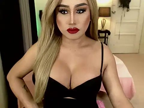 Snapshot of MISTRESS_OF_EVILCUMxx chatting on March 2025 08:33:02 AM MISTRESS OF EVILCUMxx online show from March 2025 08:33:02 AM