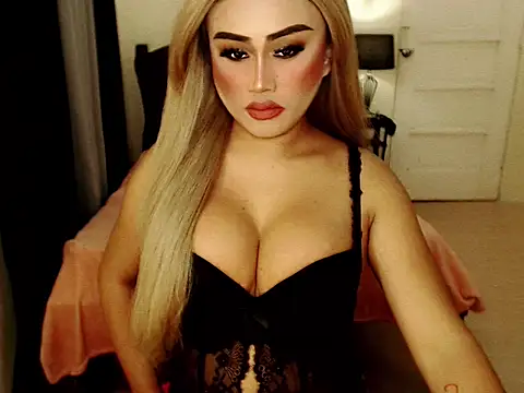 Snapshot of MISTRESS_OF_EVILCUMxx chatting on March 2025 07:48:02 PM MISTRESS OF EVILCUMxx online show from March 2025 07:48:02 PM