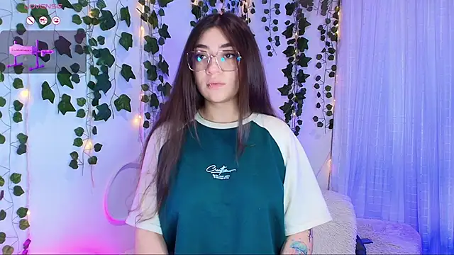 Samii Evans online show from October 2025 11:49:01 PM