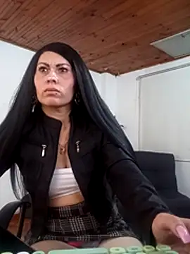 Snapshot of Tania_mature chatting on October 2025 05:40:02 PM Tania mature online show from October 2025 05:40:02 PM