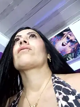 Tania mature online show from April 2026 05:43:01 PM