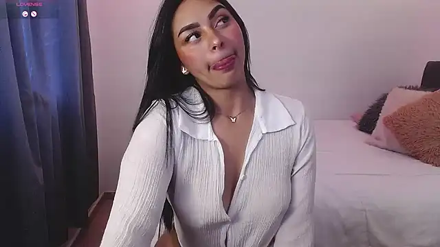 Melaniie01 online show from March 2026 10:50:01 PM